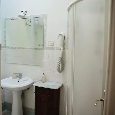 Palazzetto Pergi * Tolfa