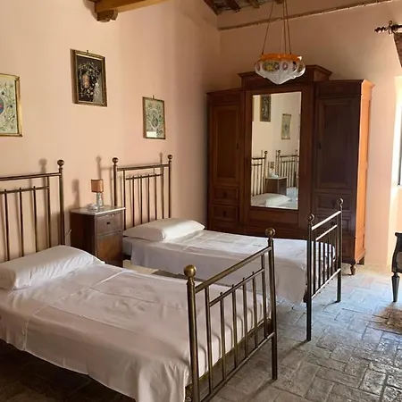 Palazzetto Pergi Tolfa