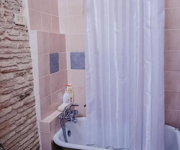 Palazzetto Pergi 4* Tolfa